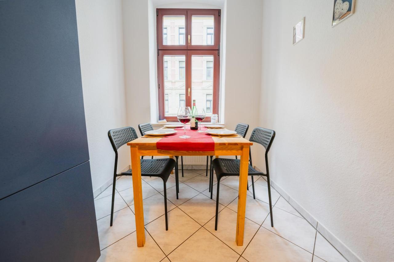 Blue Chili 08 - Magdeburg 2-Zimmer Altbau, Wi-Fi, 5 Pax Esterno foto